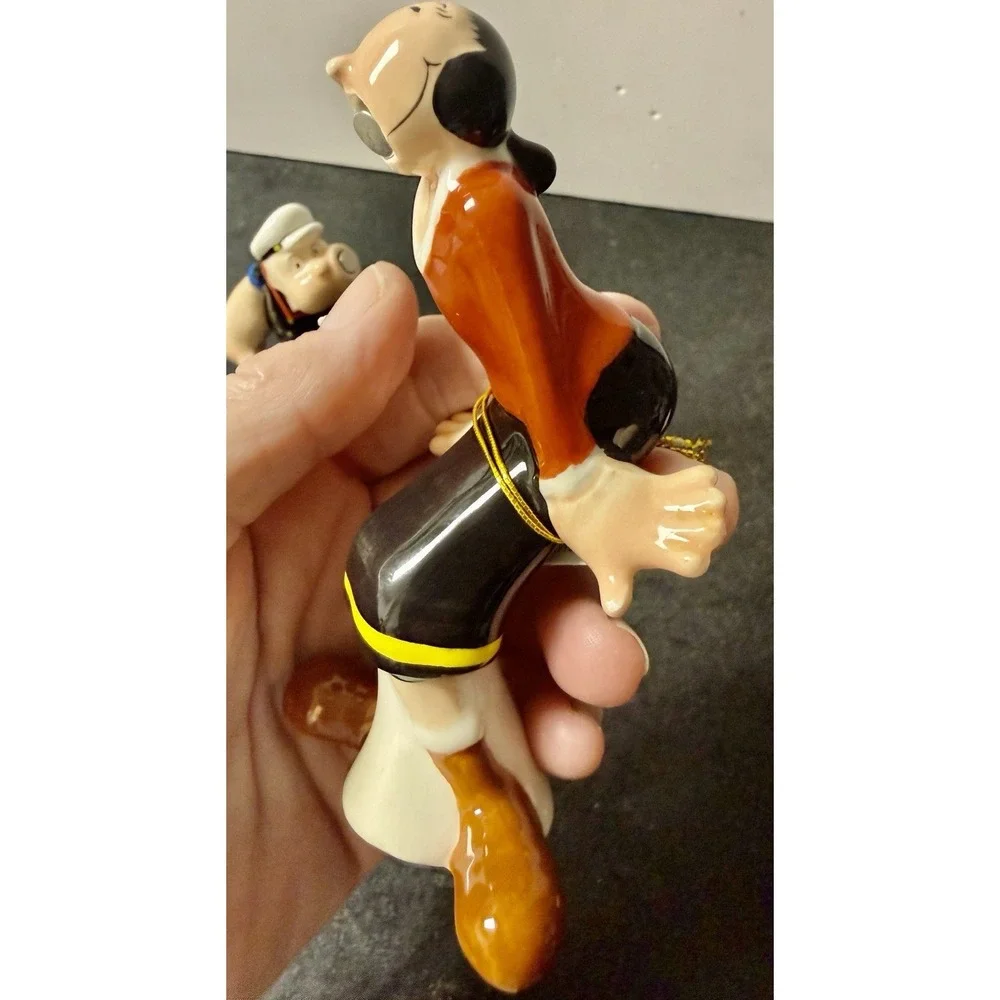 Popeye & Olive Oyl Kissing Magnetic Ceramic Salt & Pepper Shakers Westland 2010P